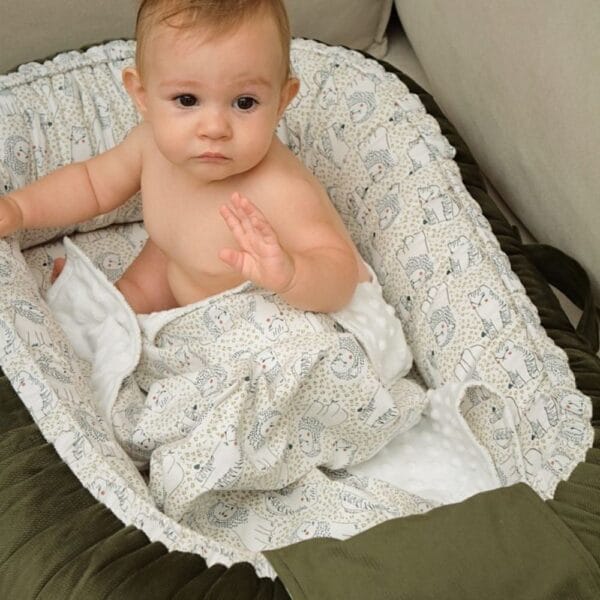 Ollie bebe Lion Baby Nest