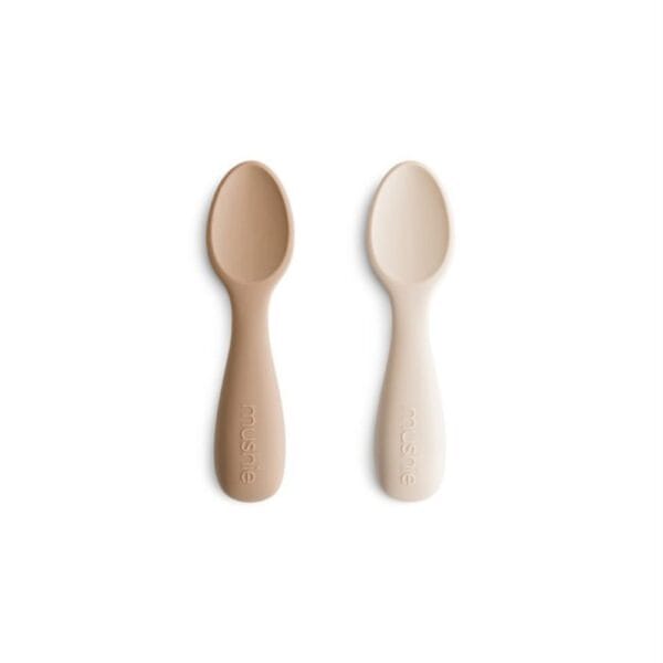 Ollie bebe Mushie Toddler Starter Spoons - Silicone 2-Pack - Natural/Shifting Sand