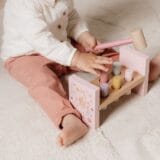 LITTLE DUTCH. Ξύλινο παιχνίδι αντιστοίχισης με σφυρί Fairy Garden FSC - Image 4