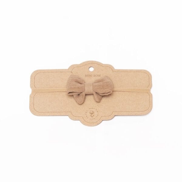 Ollie bebe Mrs Ertha Little Bow Headband - Taupe