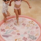 LITTLE DUTCH. Φουσκωτό στρώμα παιχνιδιού Sprinkler Ocean Dreams Ροζ 150 εκ. - Image 3