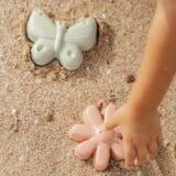 LITTLE DUTCH. Σετ Παιχνιδιών Άμμου 3 Τεμαχίων – Little Pink Flowers (Ροζ) - Image 5