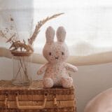 LITTLE DUTCH. Υφασμάτινο κουκλάκι Miffy Lucky Blossom all over 15εκ. GRS - Image 4